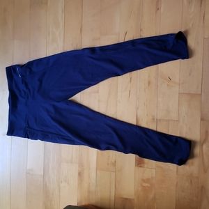 Navy blue leggings